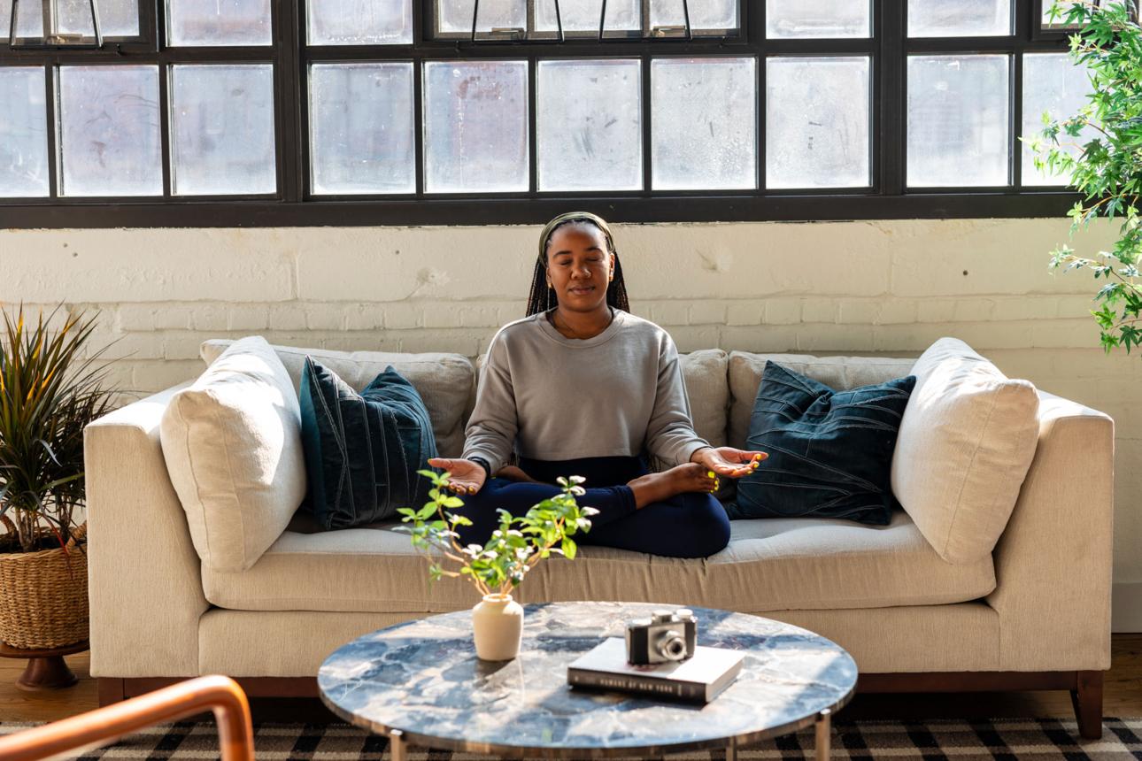 The Digital Detox Trend: Why People Are Logging Off to Feel Better
