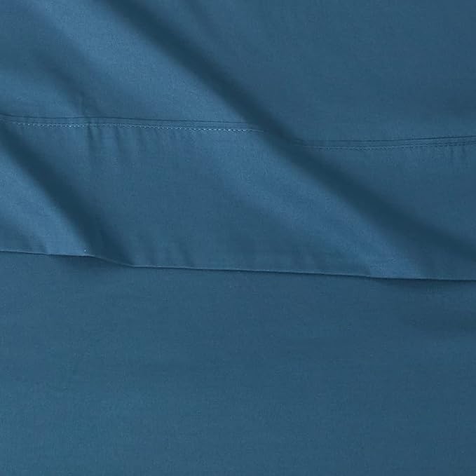 Amazon Basics Lightweight Breathable Super Soft Microfiber 4-Piece Bed Sheet Set - Image 4