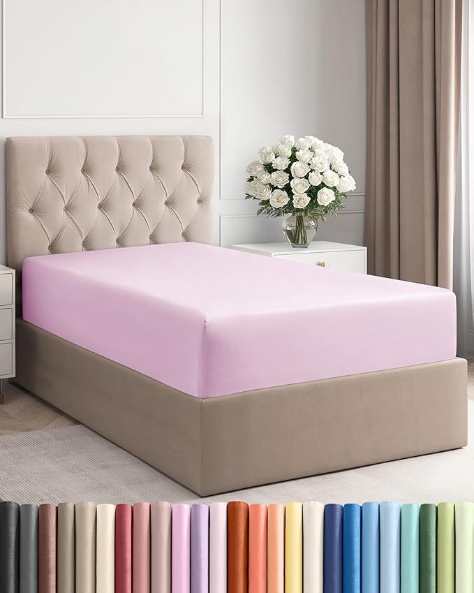 Twin XL Fitted Bed Sheet by CGKUnlimited