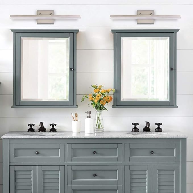 mirrea 24in Modern LED Vanity Light - Image 3