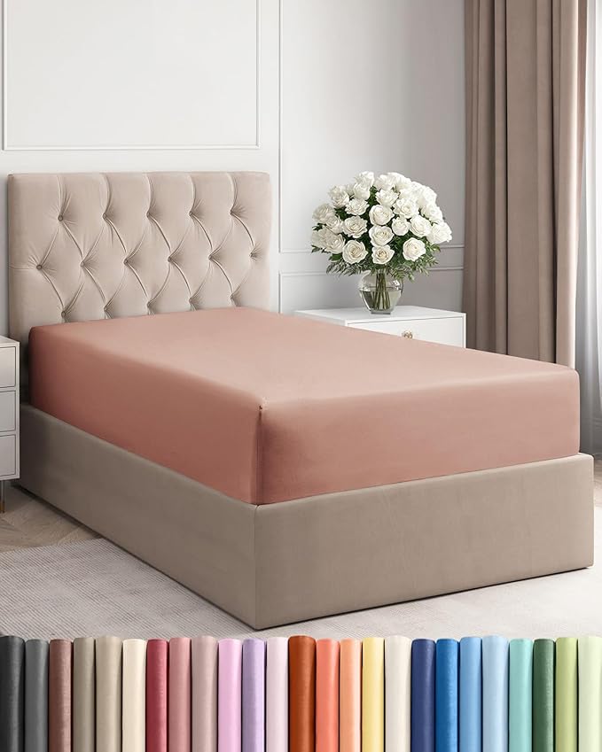 Twin XL Fitted Bed Sheet by CGKUnlimited