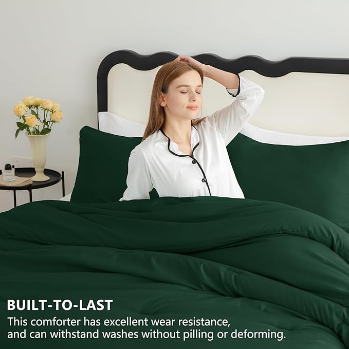 CozyLux Oversized King Comforter Set Emerald Green, 3 Pieces 120x98 Solid - Image 3
