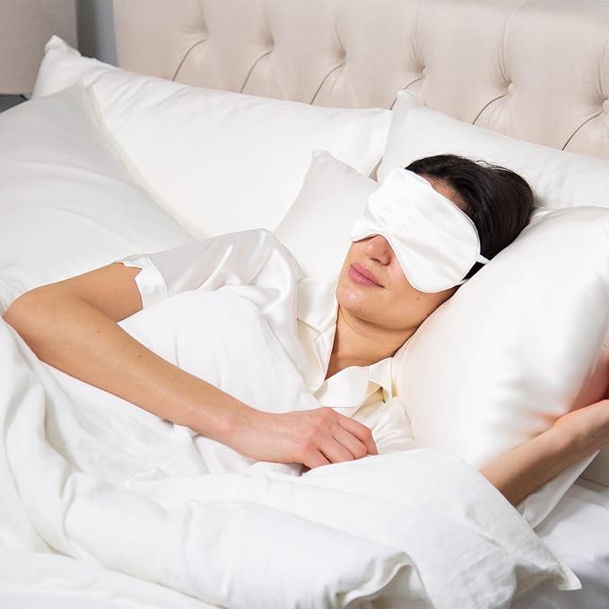 Fishers Finery 25 Momme Pure Mulberry Silk Sleep Eye Mask - Image 4