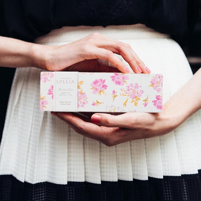 LOLLIA Breath Handcreme, 4 oz, Peony & White Lily Scented Hand Cream - Image 6
