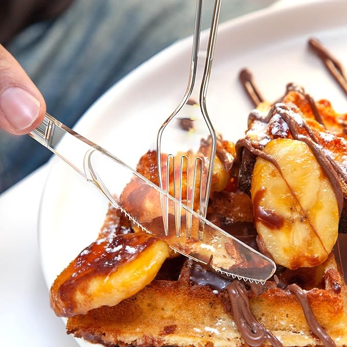 Dealusy 300 Count Extra Heavy Duty Clear Plastic Knives Disposable, BPA-Free, Heat Resistant, Solid and Durable Disposable Knives Bulk, Premium Plastic Knives heavy duty for Party Supply