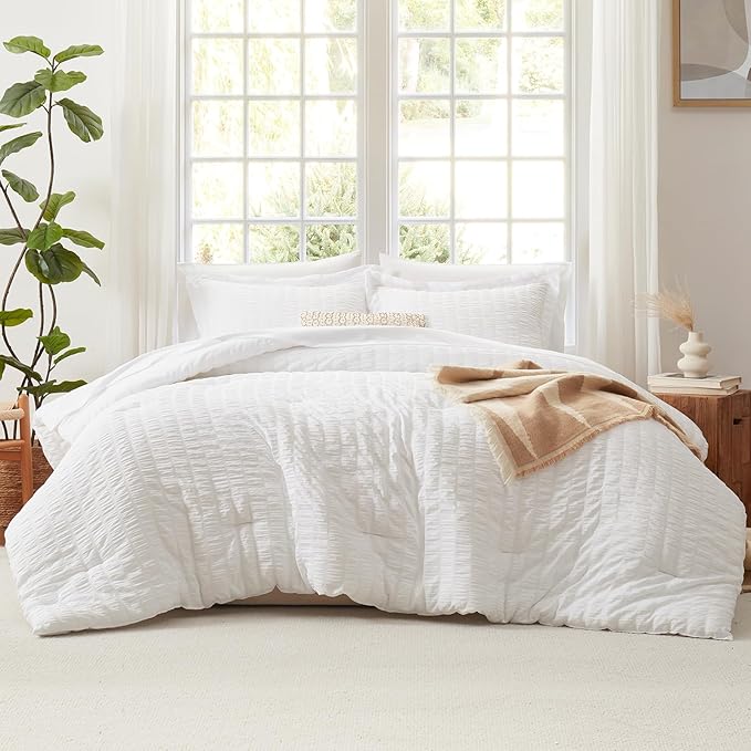 CozyLux Twin XL Seersucker Comforter Set - Image 3