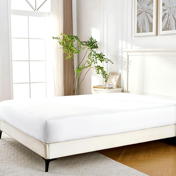 Rose&RISY White Queen Fitted Sheet, Soft and Breathable - Image 2
