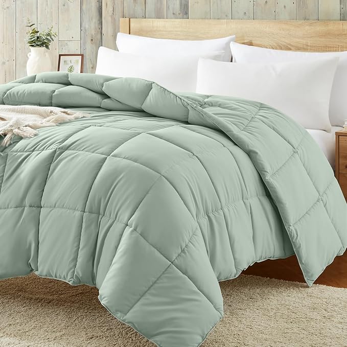 Homelike Moment Comforters Queen Size by HomelikeMoment
