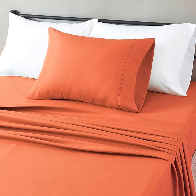 Amazon Basics Lightweight Super Soft Breathable Wrinkle-Free Microfiber 3-Piece by AmazonBasics