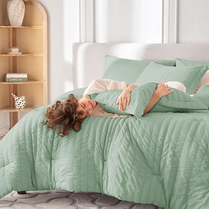 MUXHOMO 7 Pieces Full Comforter Set, Seersucker Bed in a Bag Full Size - Image 7