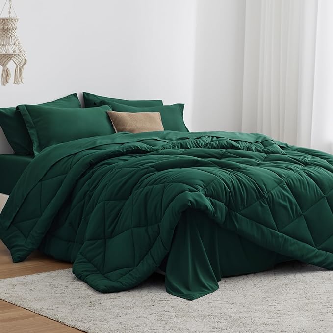 Love's cabin Queen Comforter Set Dark Green, 7 Pieces Queen Bed in a Bag by Lovescabin