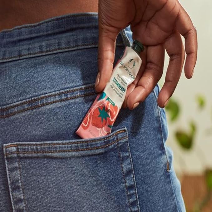 The Body Shop Strawberry Hand Cream - Image 4