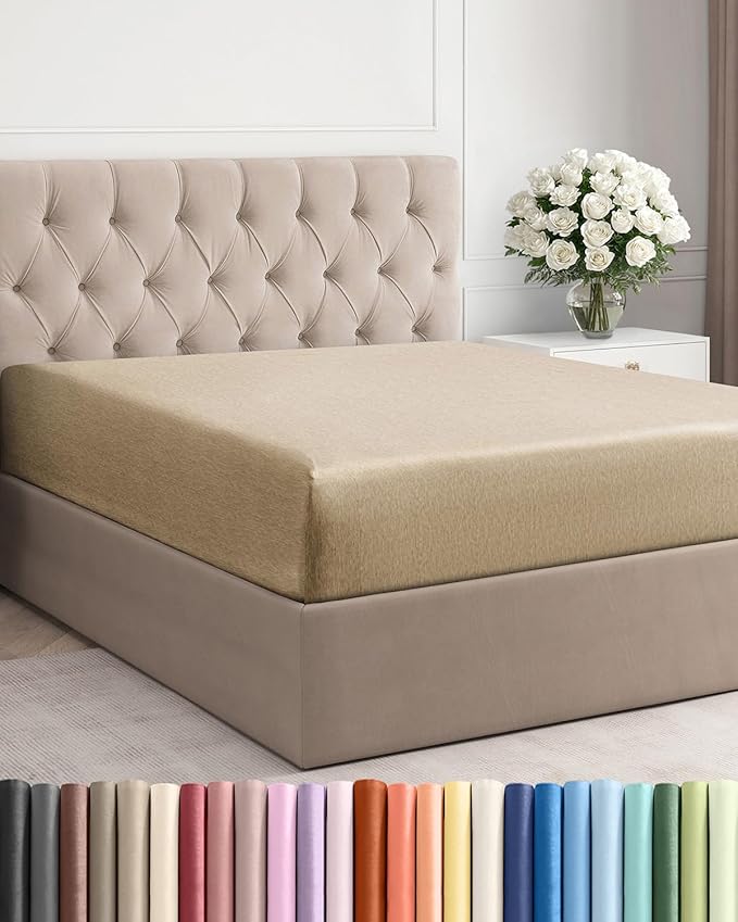 Full Fitted Bed Sheet by CGKUnlimited