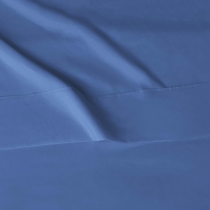 Amazon Basics Lightweight Ultra-Soft Breathable Brushed Microfiber 3-Piece Bed - Image 4