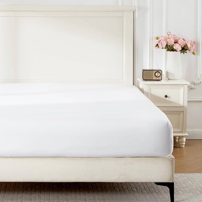 ROSE&RISY White Full Fitted Sheet, Soft and Breathable by ROSERISY
