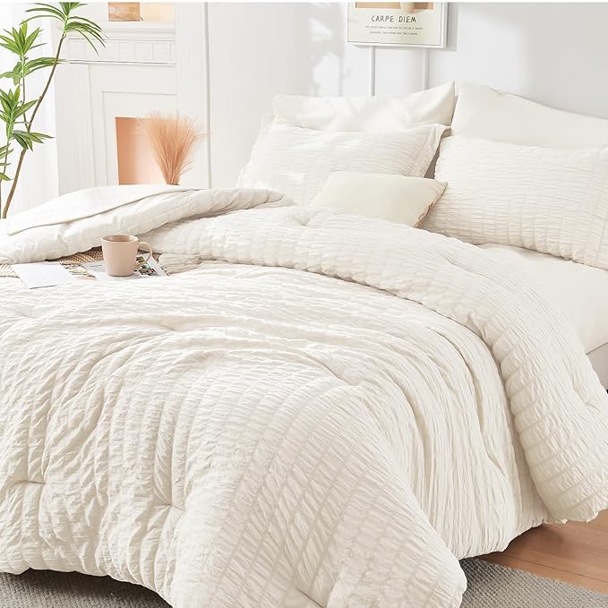 HYMOKEGE Ivory California King Comforter Set Seersucker 7 Pieces, All Season by HYMOKEGE