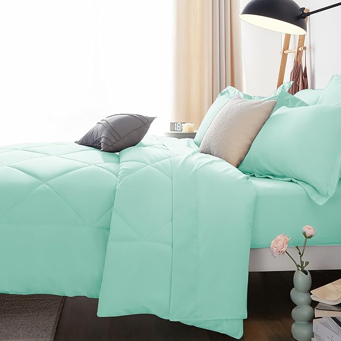 CozyLux Queen Comforter Set Mint Green - Image 9