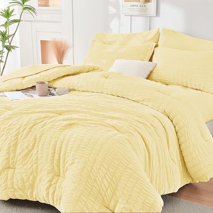 HYMOKEGE Yellow Queen Comforter Set Seersucker 7 Pieces, All Season Luxury Bed by HYMOKEGE