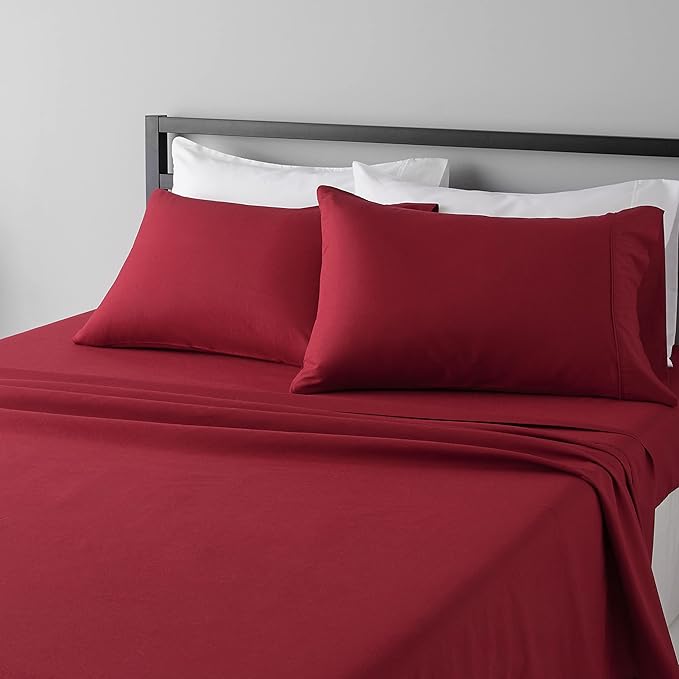 Amazon Basics Breathable Microfiber 4-Piece Bed Sheet Set, Machine Washable by AmazonBasics