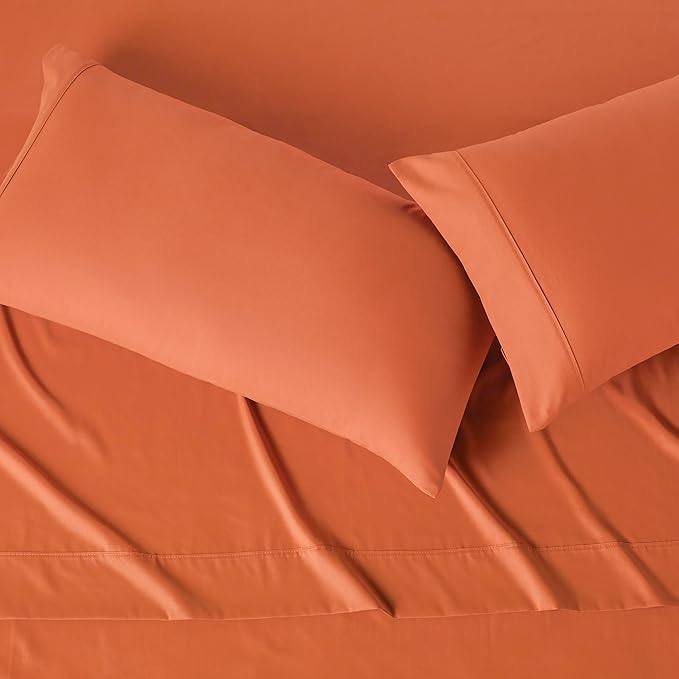 Amazon Basics Lightweight Microfiber 4-Piece Bed Sheet Set - Image 3