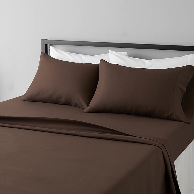 Amazon Basics Lightweight Super Soft Easy Care Microfiber 4 Piece Bed Sheet Set by AmazonBasics