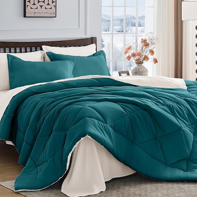 HEVUMYI King Comforter Set by HEVUMYI