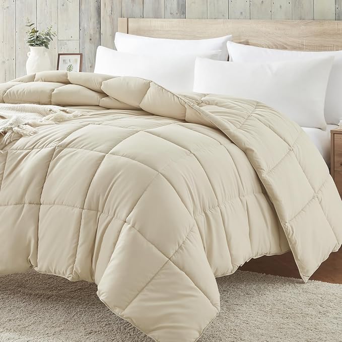 Homelike Moment Comforter King Size by HomelikeMoment