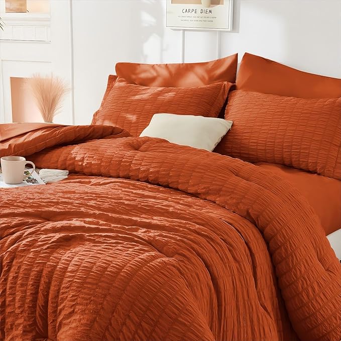 HYMOKEGE Burnt Orange Duvet Cover Full Size, Ultra Soft 3-Piece Seersucker - Image 4