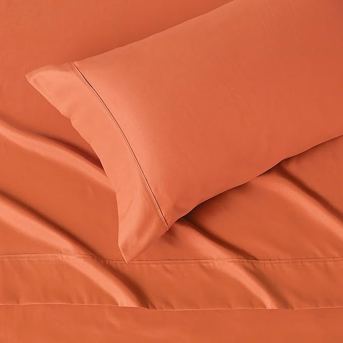 Amazon Basics Lightweight Super Soft Easy Care Wrinkle Free Microfiber 3-Piece - Image 3