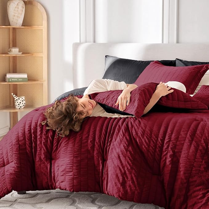 MUXHOMO 7 Pieces California King Comforter Set, Seersucker Bed in a Bag Cal - Image 7