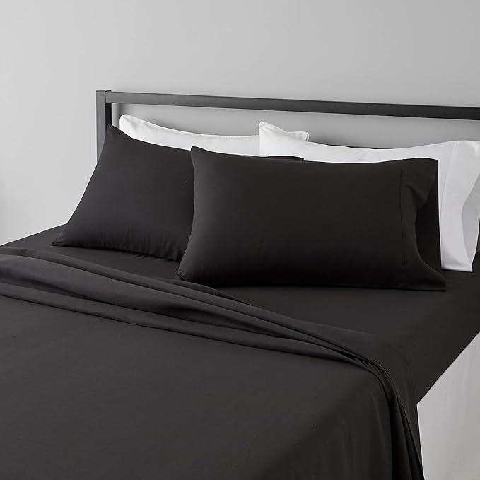 Amazon Basics Lightweight Super Soft Easy Care Breathable Microfiber 4-Piece by AmazonBasics
