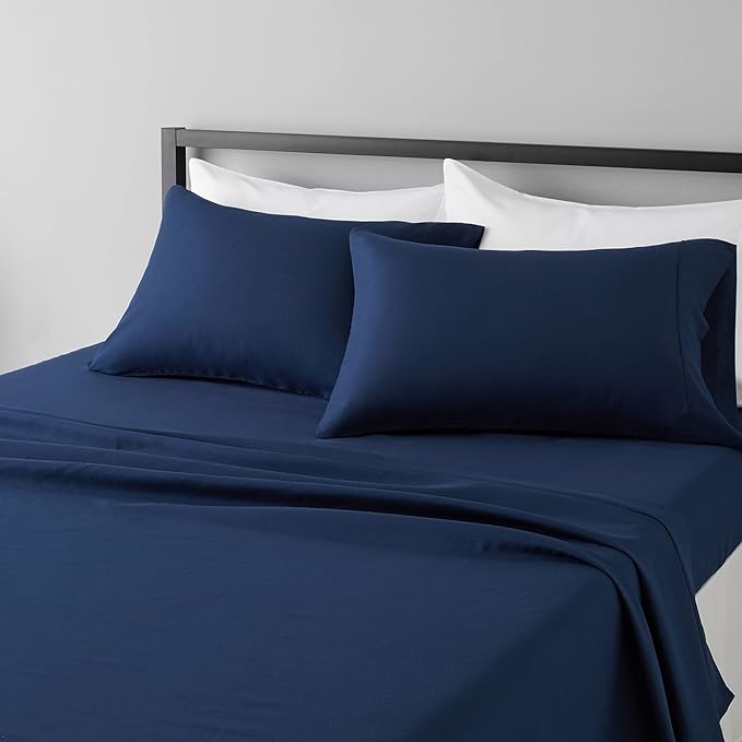 Amazon Basics Lightweight Super Soft Easy Care Breathable Microfiber 4 Piece by AmazonBasics