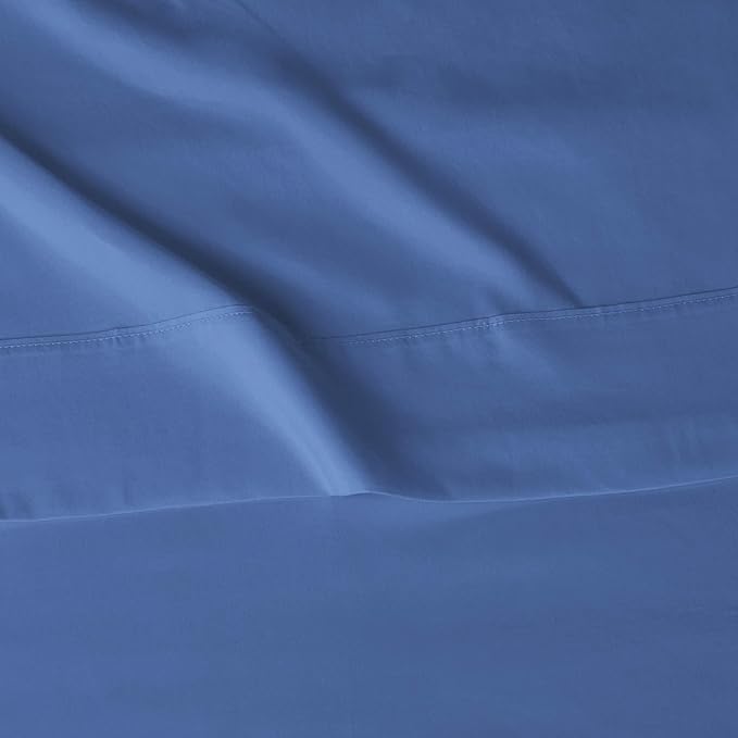 Amazon Basics Lightweight Breathable, Wrinkle Resistant Microfiber 4-Piece Bed - Image 4
