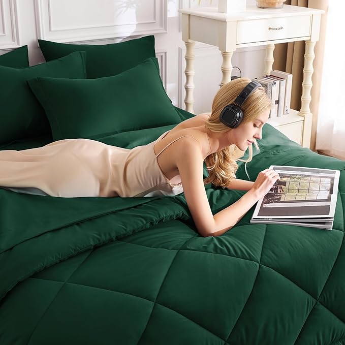 CozyLux King Size Comforter Set Emerald Green - Image 4