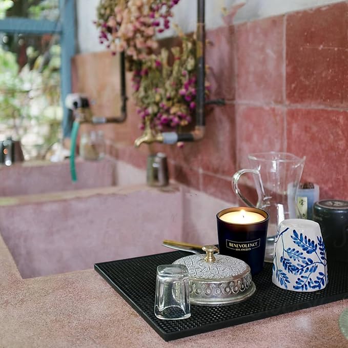 Benevolence LA Lavender & Lilac Scented Candle | Soy Christmas Candles - Image 6