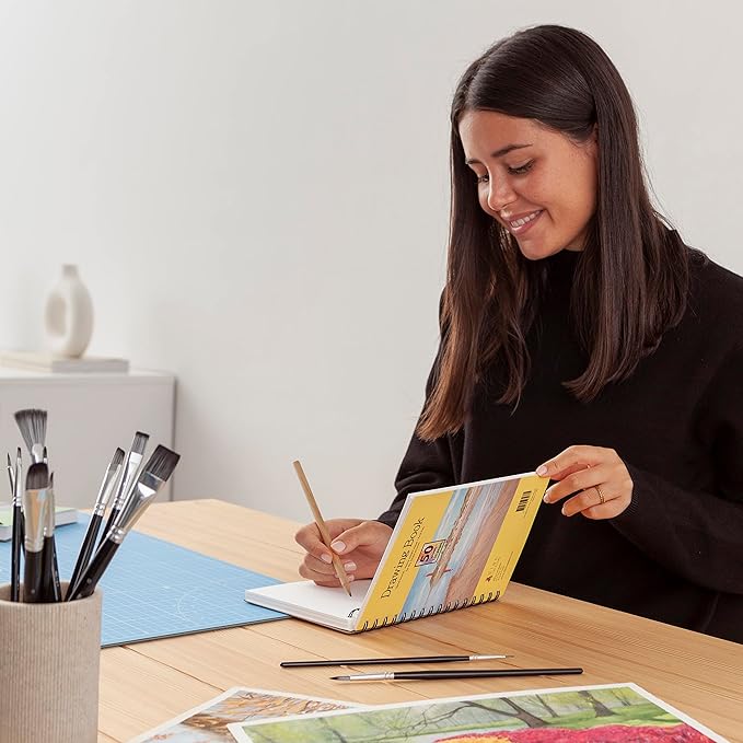 Elan A5 Drawing Book, 50 Sheets Italian Paper 90 lb/200 GSM, Acid-Free Sketch Book 8.3x5.8 Inch, White Drawing Paper Pad, A5 Sketchbook Spiral Bound