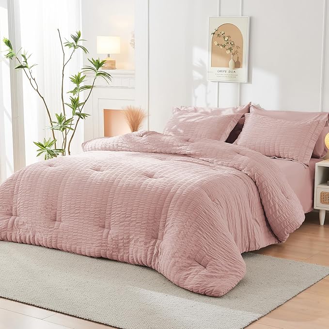 HYMOKEGE Rose Gold Duvet Cover King Size, Ultra Soft 3-Piece Seersucker Duvet - Image 7