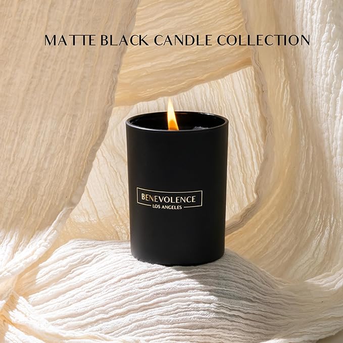 Benevolence LA Black Berries Scented Candle | Soy Christmas Candles - Image 2