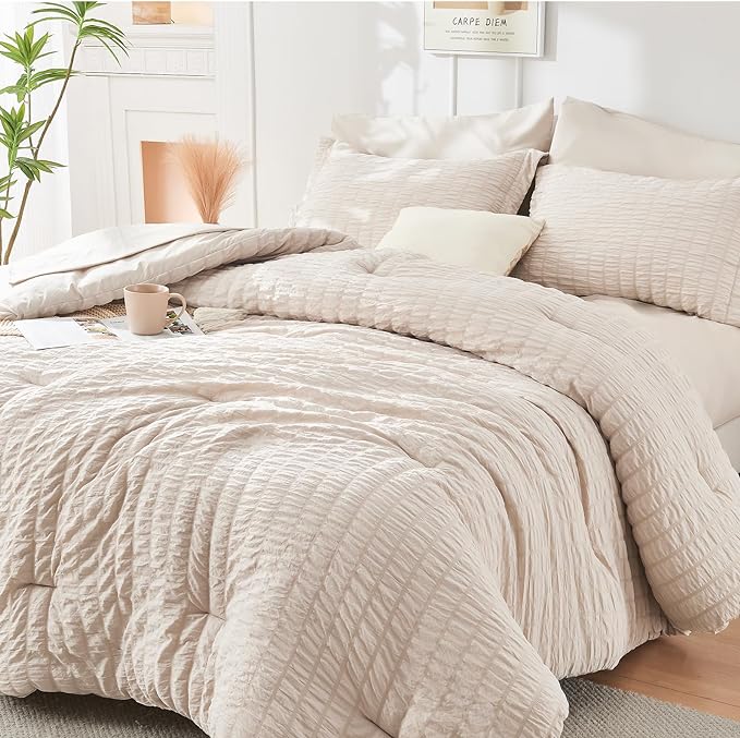 HYMOKEGE Beige Queen Comforter Set Seersucker 7 Pieces, All Season Luxury Bed by HYMOKEGE