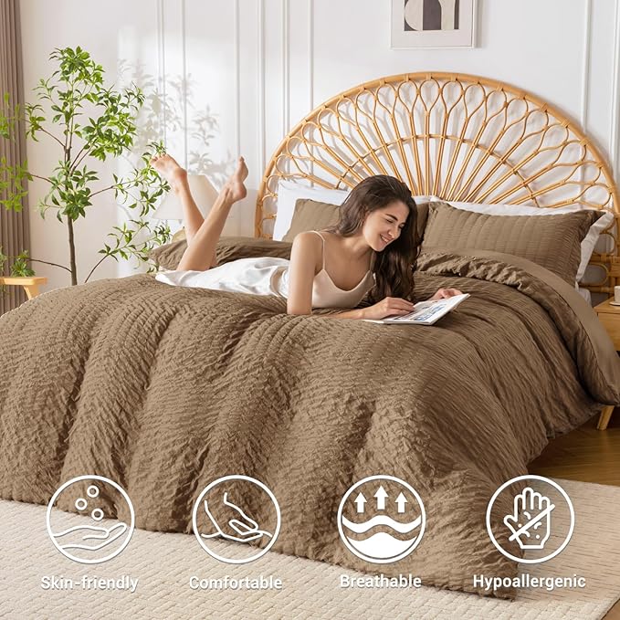 HYMOKEGE Brown Duvet Cover Full Size, Ultra Soft 3-Piece Seersucker Duvet Cover - Image 2
