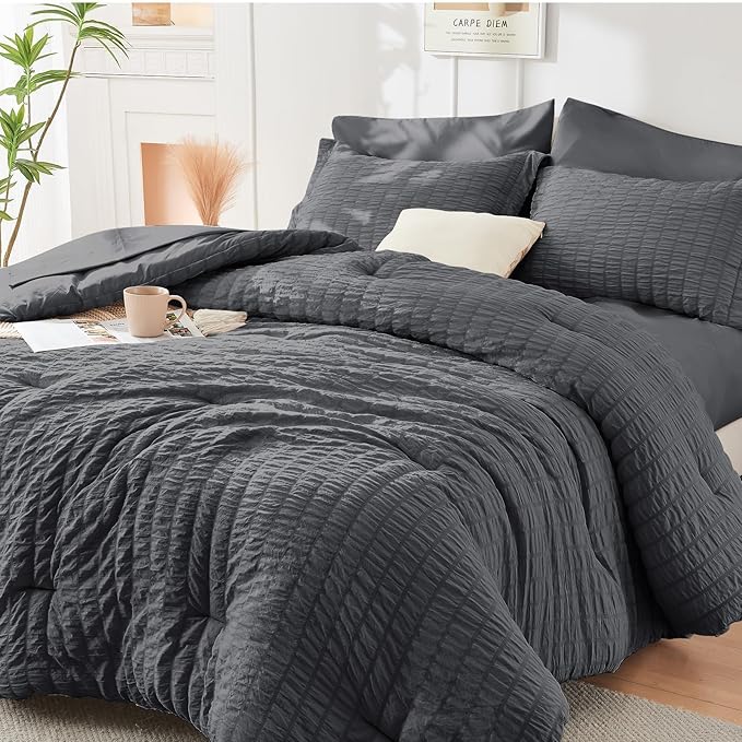 HYMOKEGE California King Comforter Set Seersucker 7 Pieces, All Season Luxury by HYMOKEGE