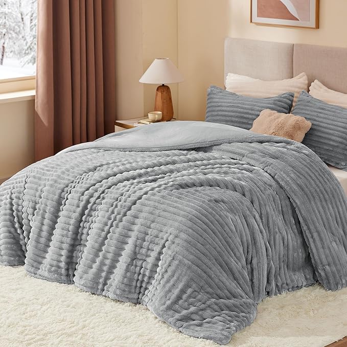 BEDELITE Fleece Twin Comforter Set -Super Soft & Warm Fluffy Light Grey Bedding - Image 2