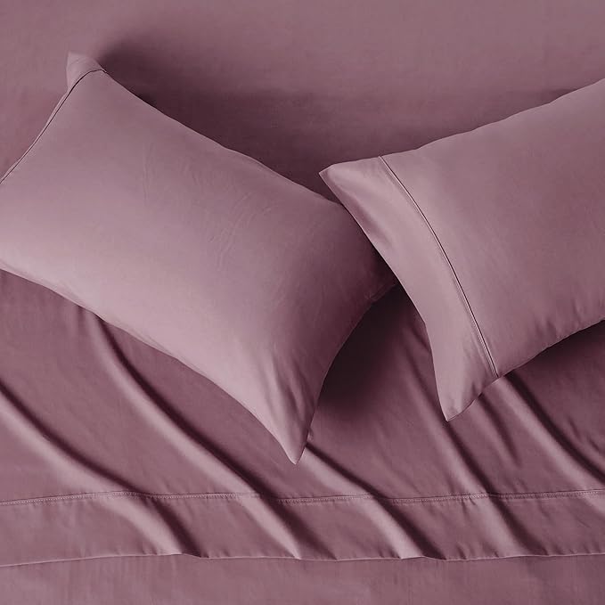 Amazon Basics Lightweight Microfiber 4-Piece Bed Sheet Set - Image 3