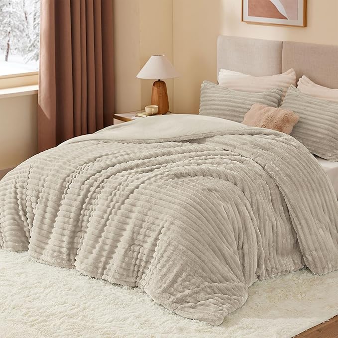 BEDELITE Fleece Queen Comforter Set -Super Soft & Warm Fluffy Linen Bedding - Image 2