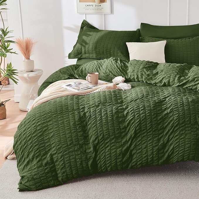HYMOKEGE Olive Green Duvet Cover Full Size, Ultra Soft 3-Piece Seersucker Duvet by HYMOKEGE