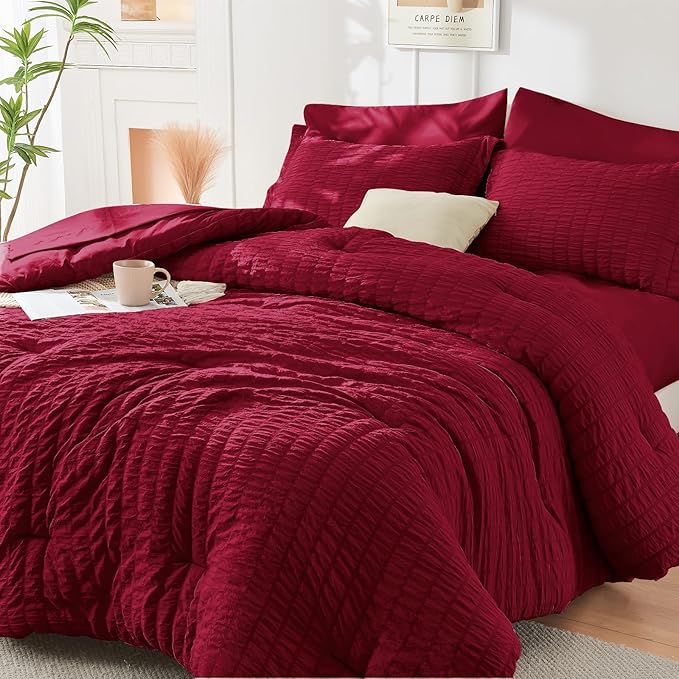 HYMOKEGE Burgundy Duvet Cover Queen Size, Ultra Soft 3-Piece Seersucker Duvet - Image 4