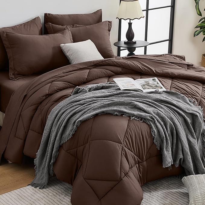 HEVUMYI Brown Twin-XL Comforter Set by HEVUMYI