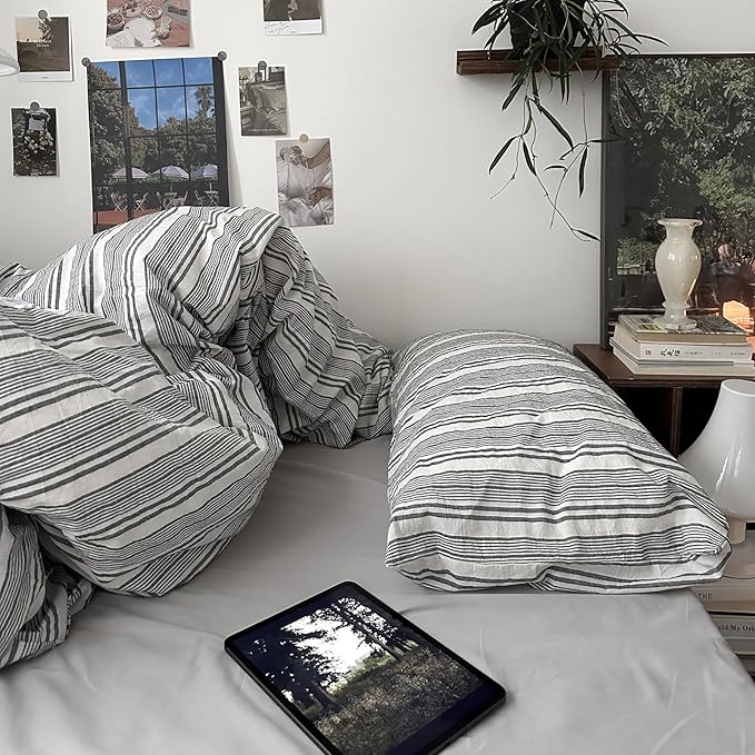 mixinni Vintage Gray & White Striped Duvet Cover Set - Image 8