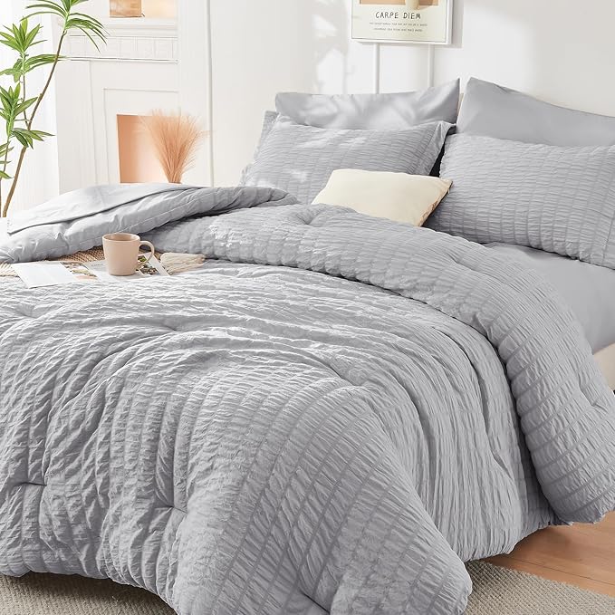 HYMOKEGE Light Grey Oversized Queen Comforter Set Seersucker 7 Pieces, All by HYMOKEGE