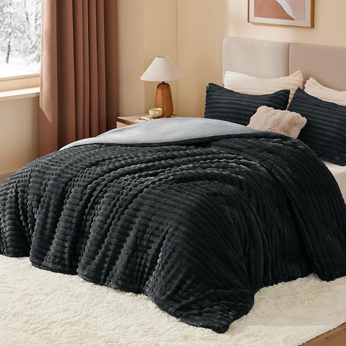 BEDELITE Fleece King Comforter Set -Super Soft & Warm Fluffy Black Bedding - Image 2